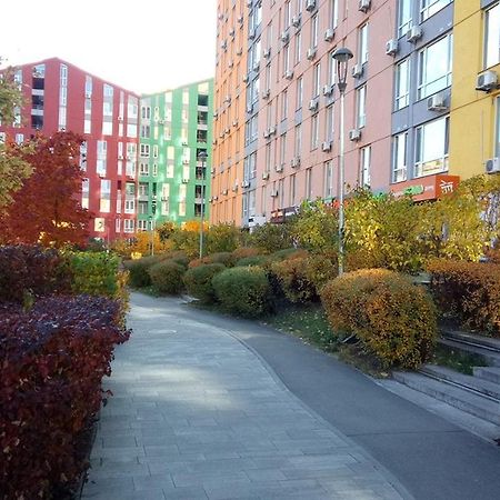 Positive Smile Studio Apartment In The Colorful Comfort Town Residental Complex. Kt-06. Kiew Exterior foto