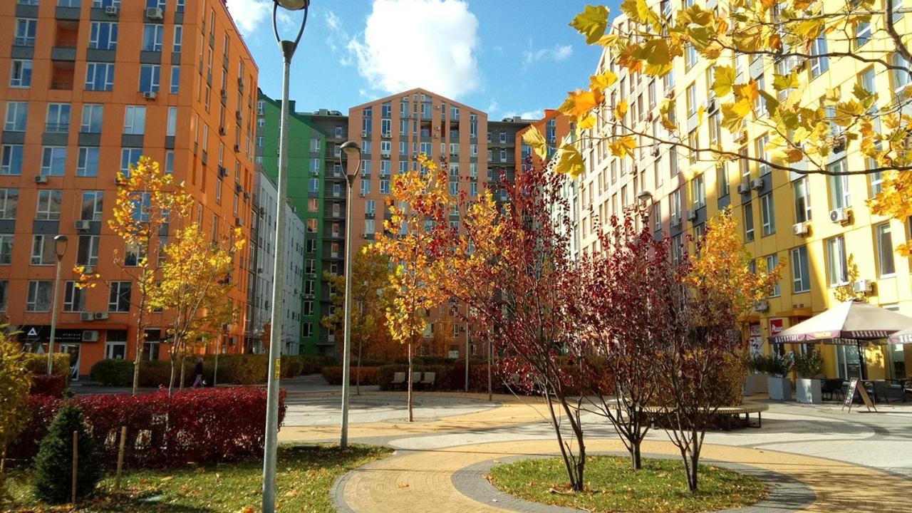 Positive Smile Studio Apartment In The Colorful Comfort Town Residental Complex. Kt-06. Kiew Exterior foto