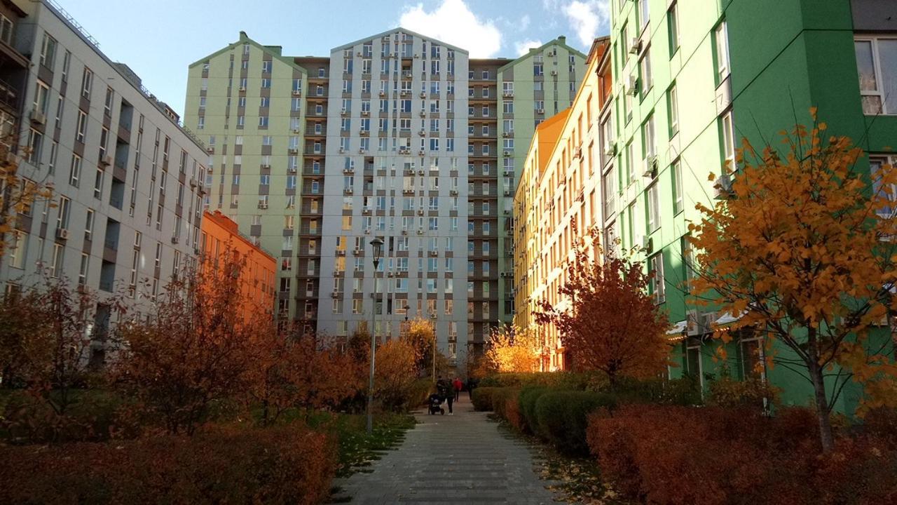 Positive Smile Studio Apartment In The Colorful Comfort Town Residental Complex. Kt-06. Kiew Exterior foto